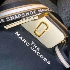 March Jacobs “THE SNAPSHOT”